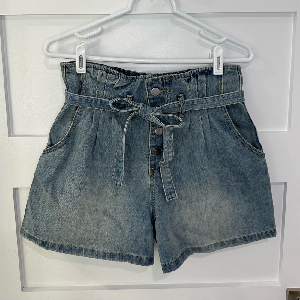 NWT Böhme Light Wash Paper Bag Denim Shorts Sz S